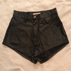 Faux leather black shorts